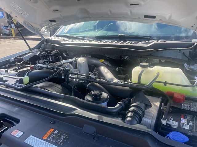 2024 Ford F-450 photo 11