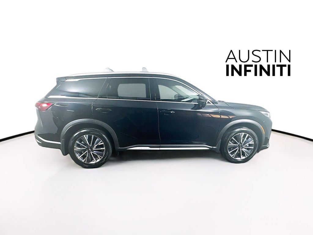 2026 Infiniti QX60 Luxe photo 8
