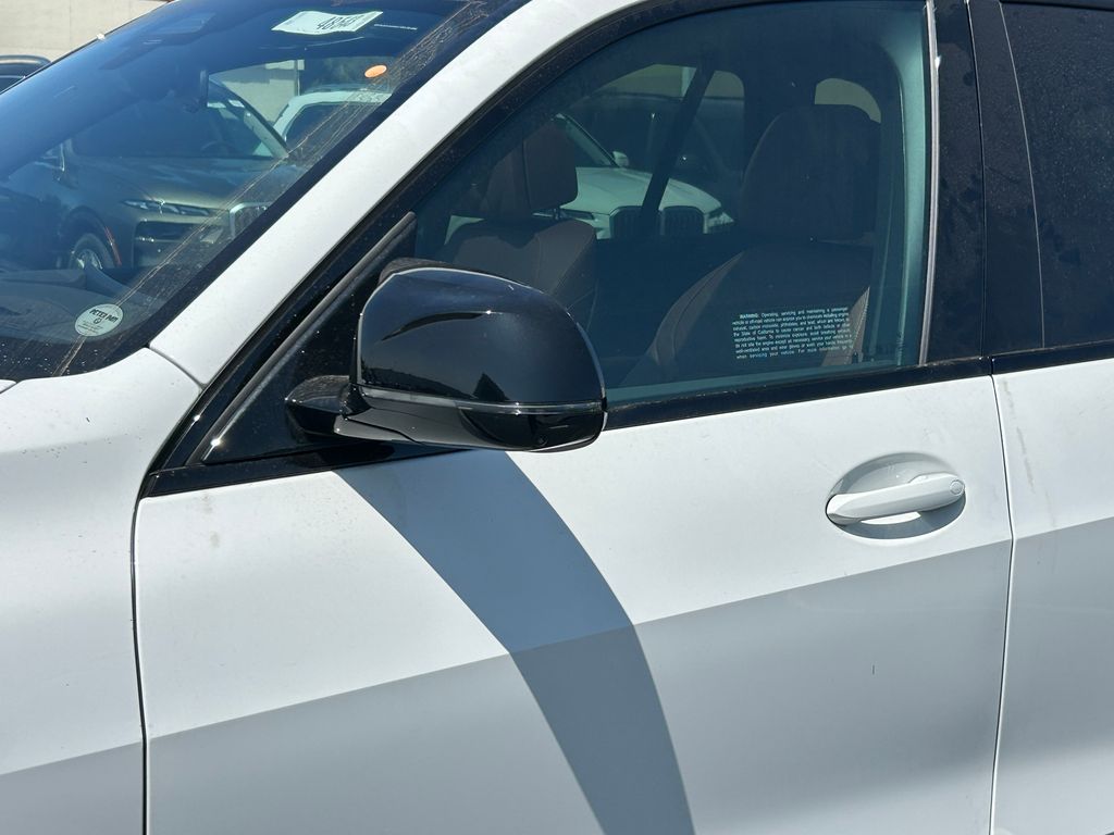 2026 Bmw X5 M60i photo 10