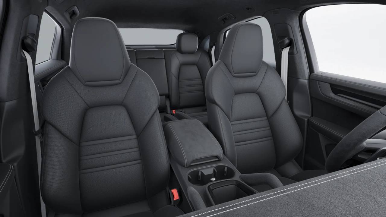 2026 Porsche Cayenne Turbo GT photo 11