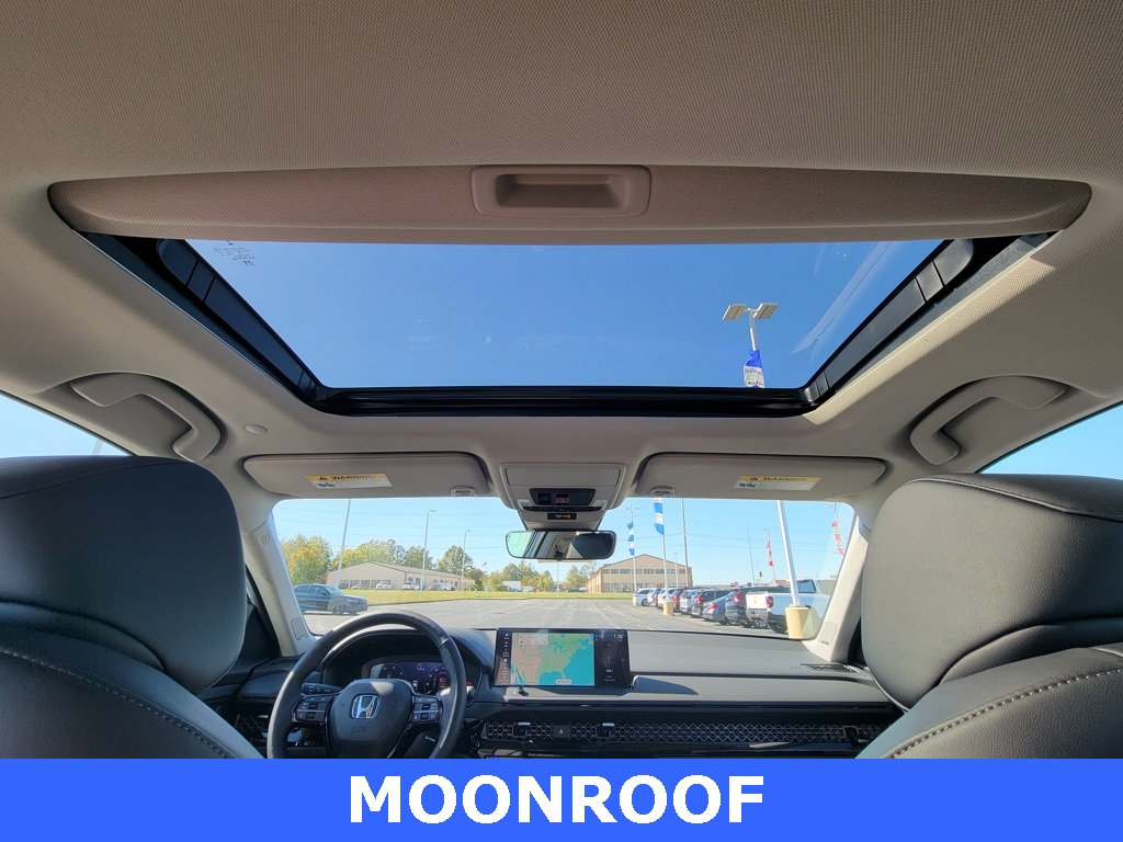 2025 Honda Accord Hybrid Touring photo 3