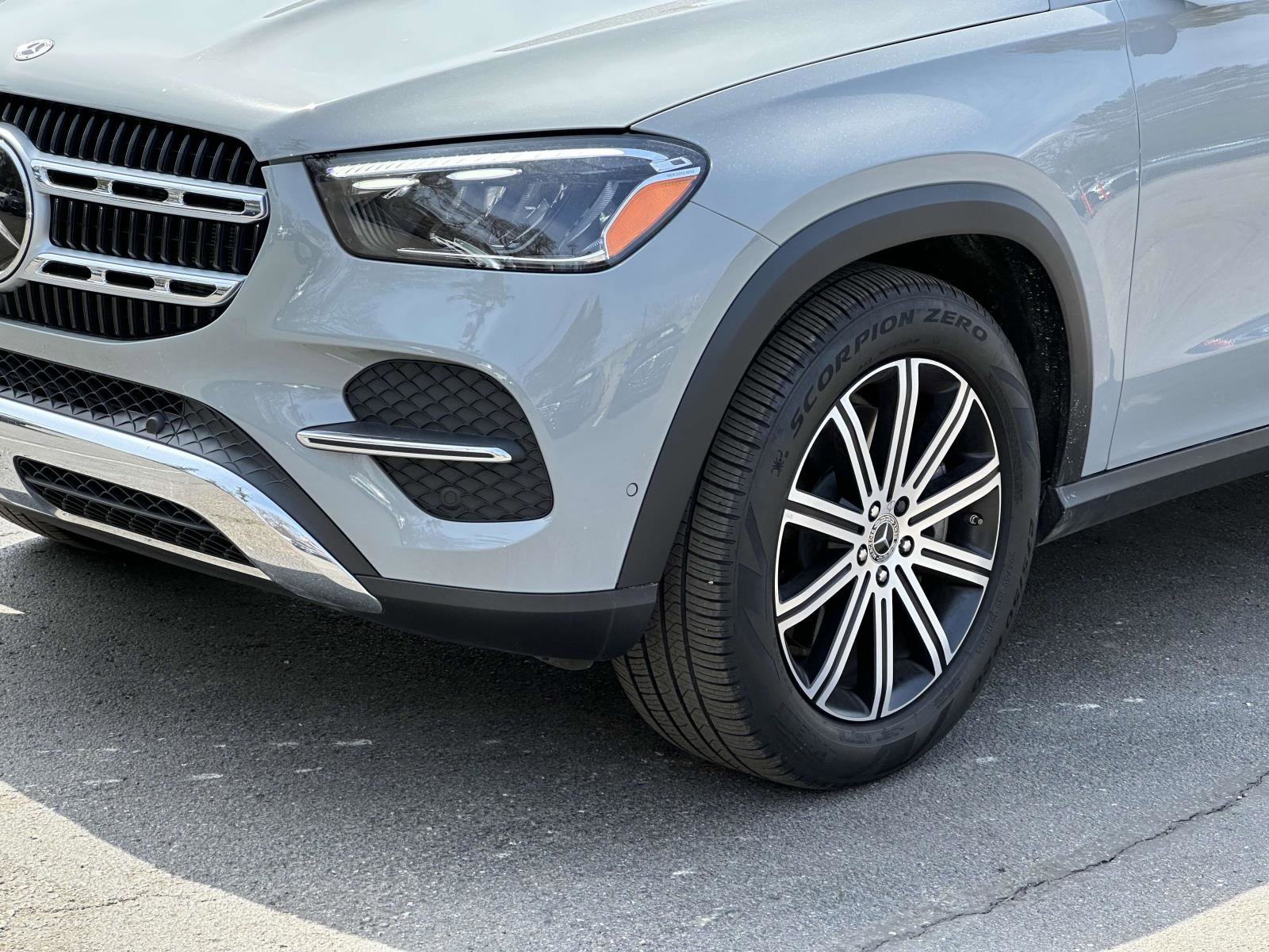 2024 Mercedes Benz GLE 450 4MATIC photo 7