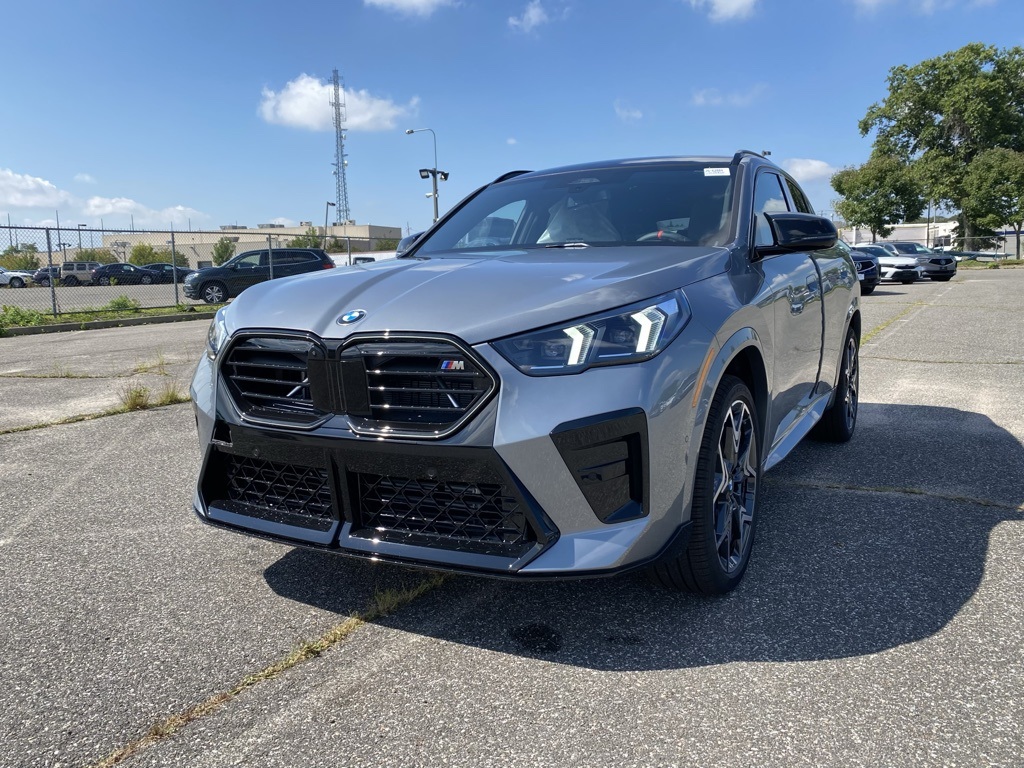 2026 BMW X2 35i's photo