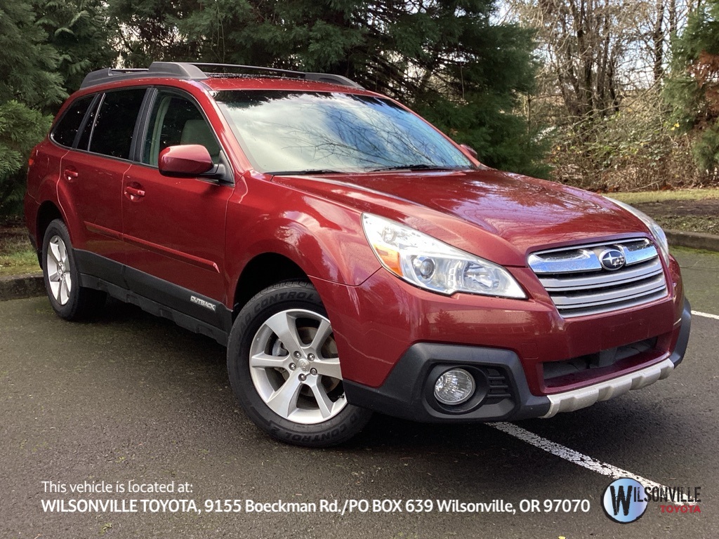 2013 Subaru Outback Limited's photo