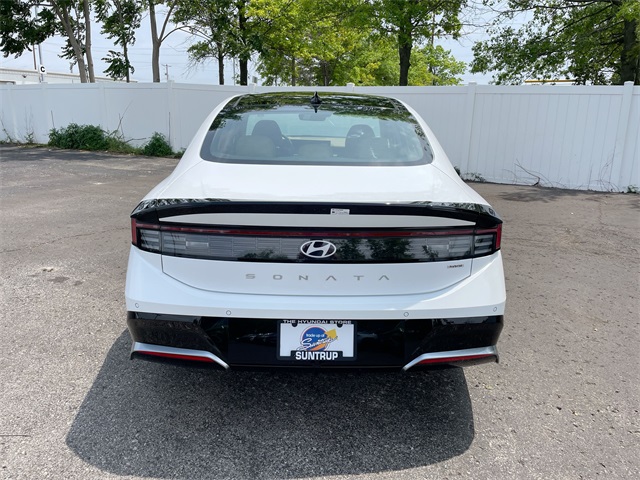 2025 Hyundai Sonata Hybrid Limited photo 27