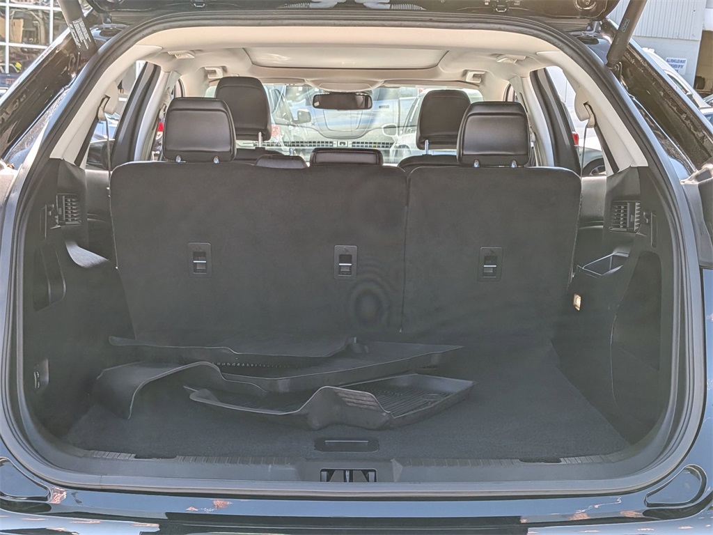 2022 Ford Edge SEL photo 6
