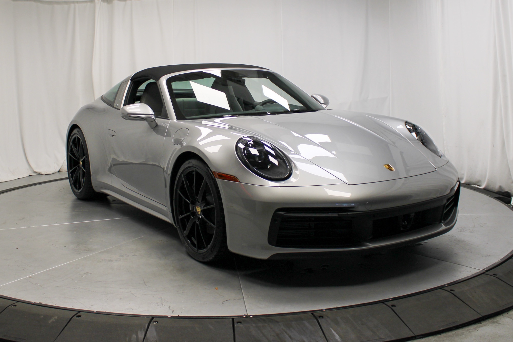 2024 Porsche 911 Targa 4 photo 11
