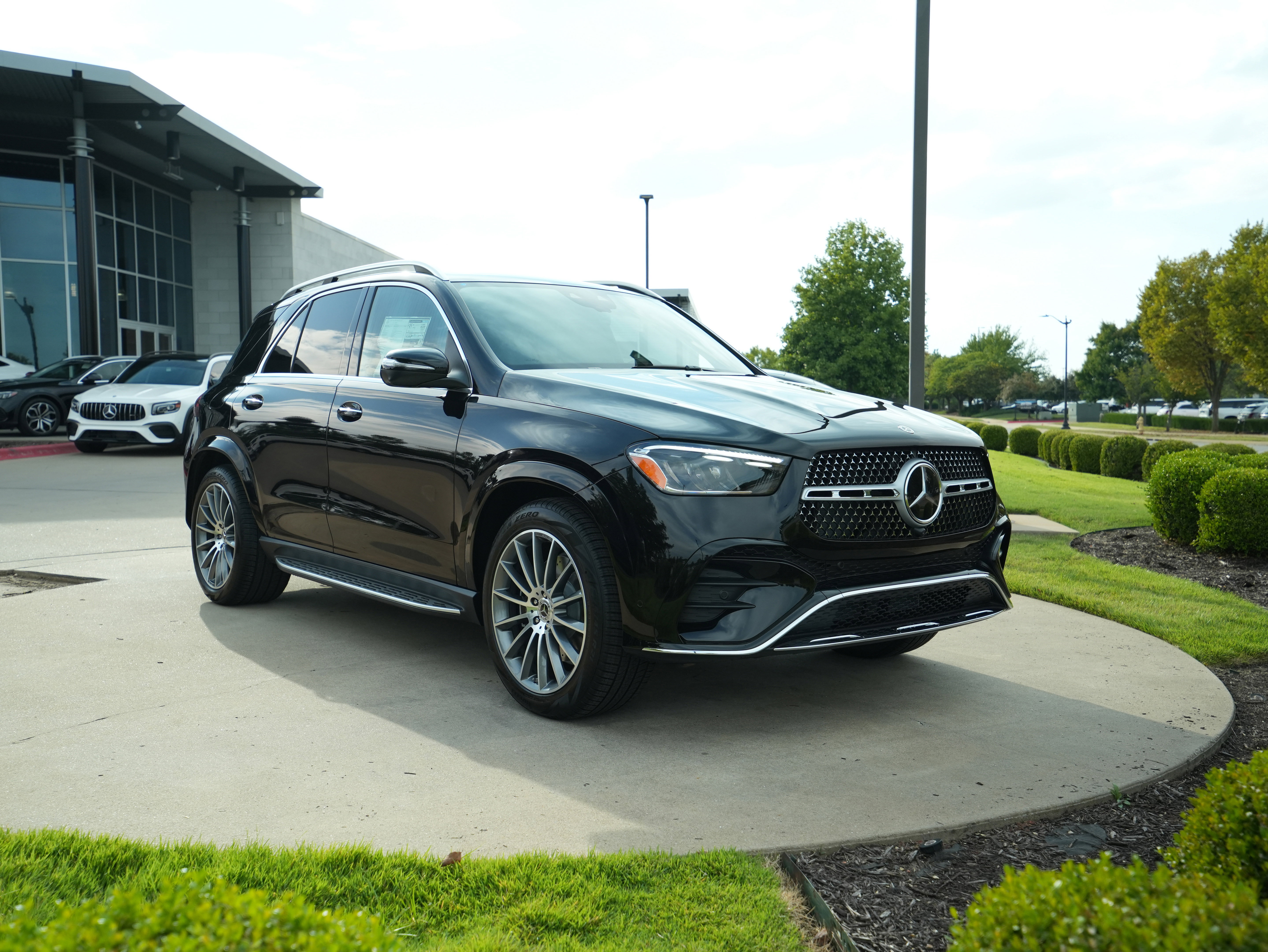 2026 Mercedes-Benz GLE GLE450's photo