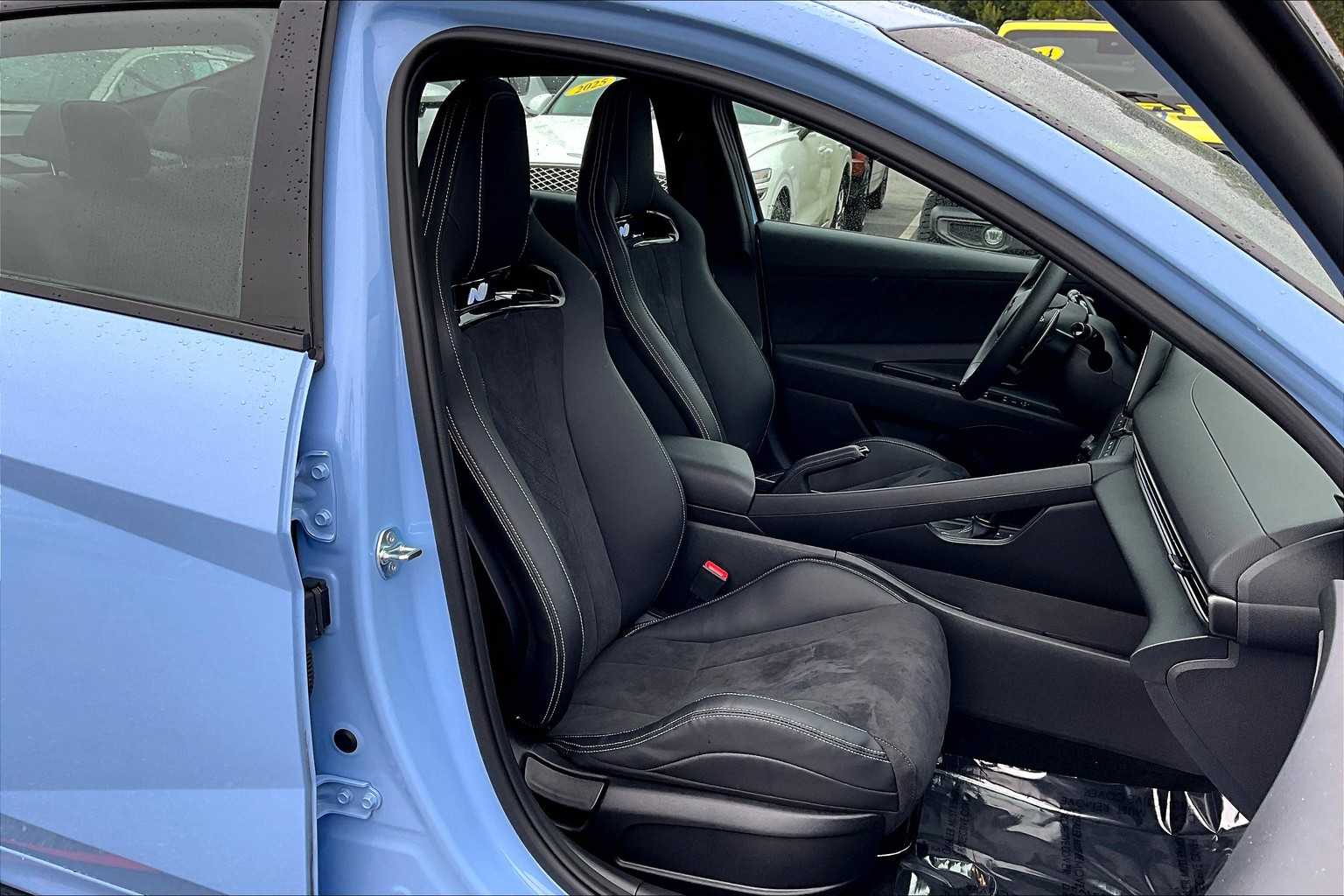2025 Hyundai Elantra N photo 8