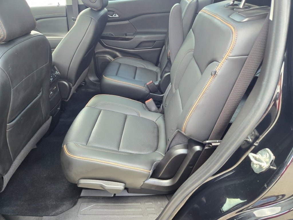 2021 Gmc Acadia AT4 photo 14