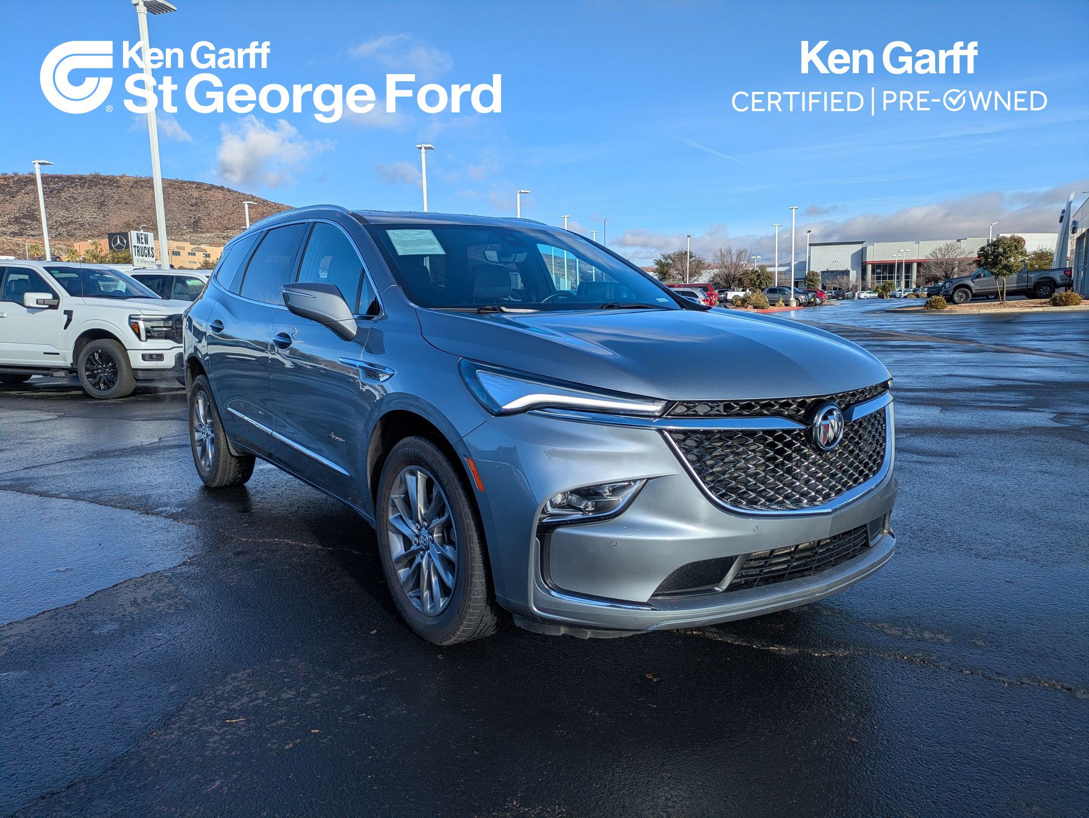 2023 Buick Enclave Avenir's photo