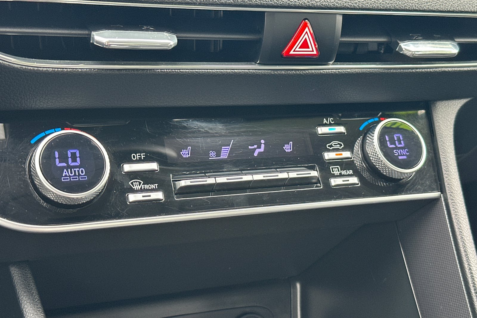 2022 Hyundai Sonata SEL photo 18