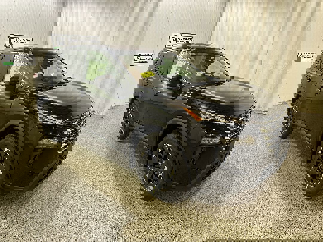 2026 Nissan Rogue SV's photo