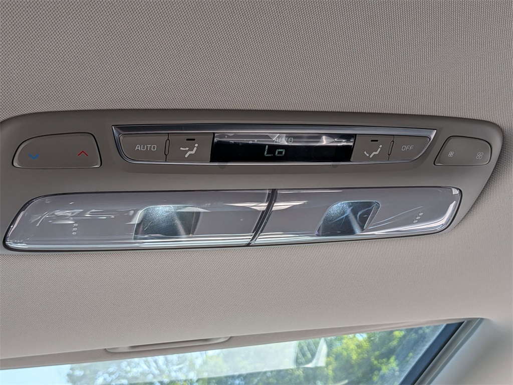 2020 Kia Telluride EX photo 20