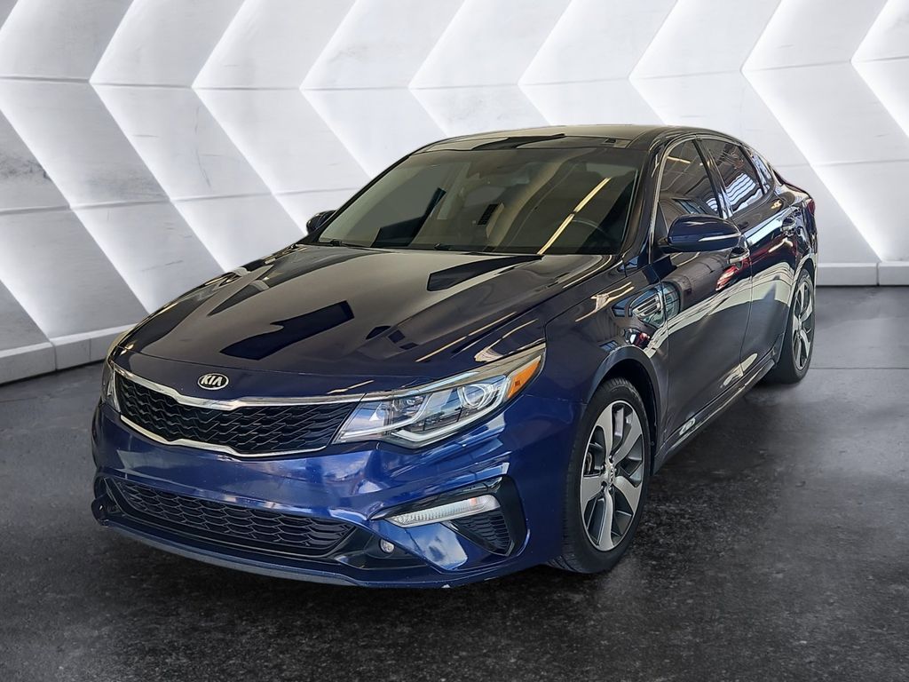 2019 Kia Optima S photo 3