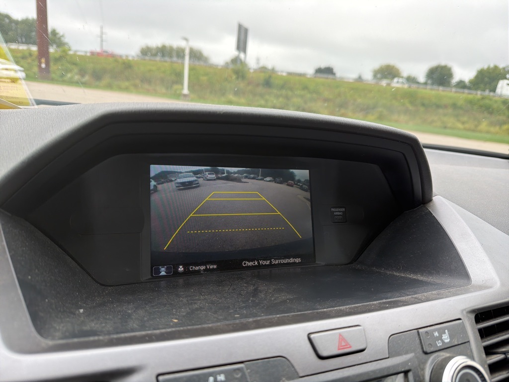 2014 Honda Odyssey Touring photo 22