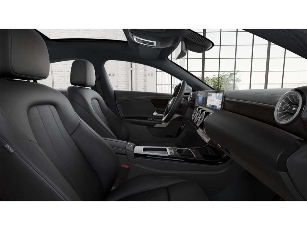 2026 Mercedes Benz CLA 250 photo 4