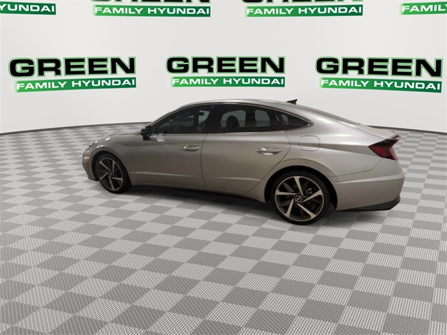 2022 Hyundai Sonata SEL Plus photo 9