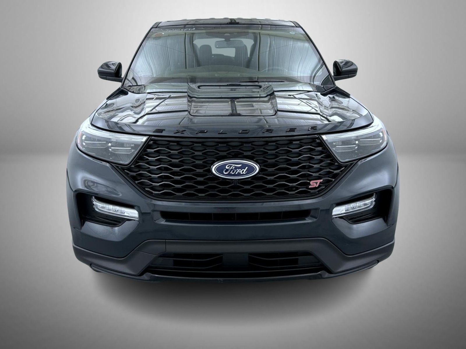 2022 Ford Explorer ST photo 2