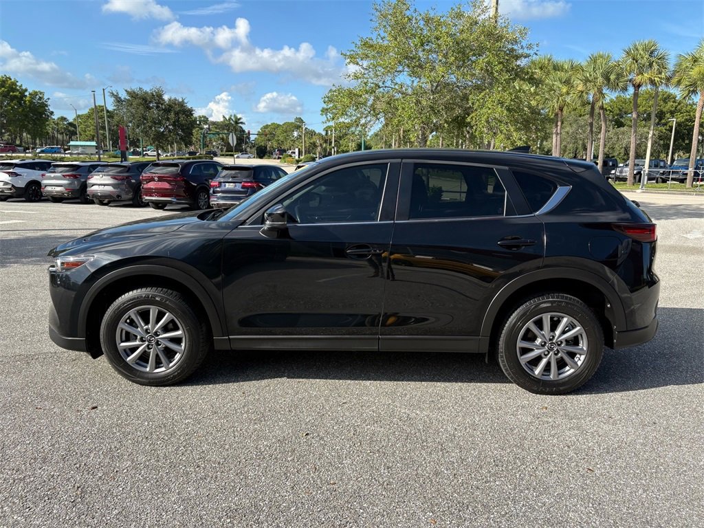 2022 Mazda CX-5 2.5 Select photo 6