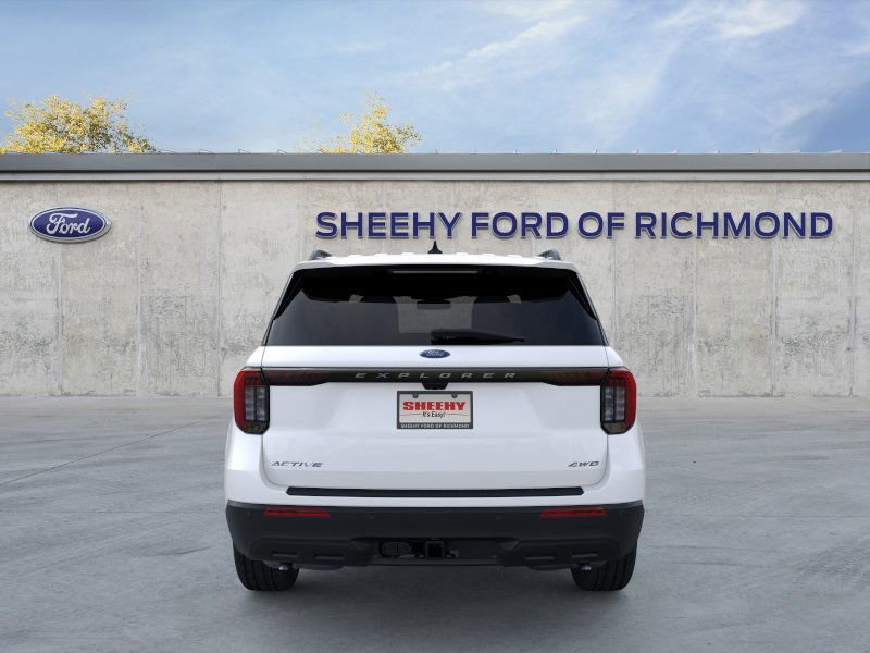 2026 Ford Explorer photo 3