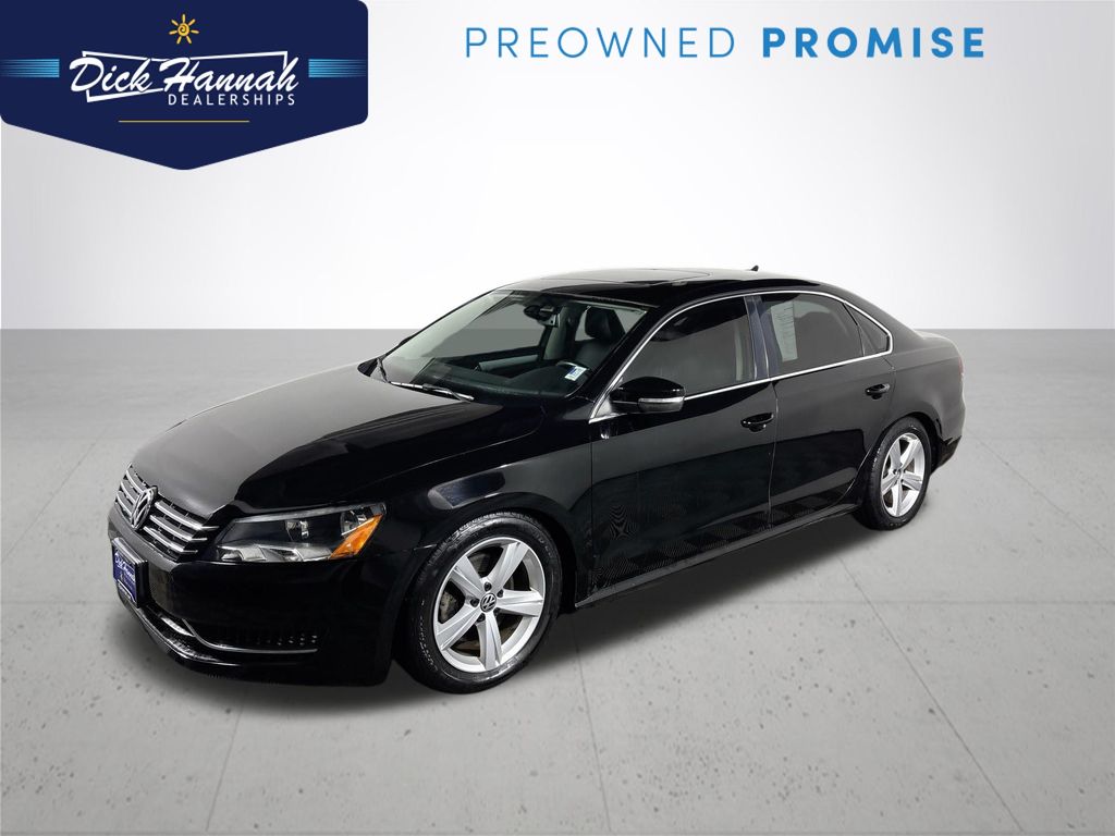 2013 Volkswagen Passat SE's photo