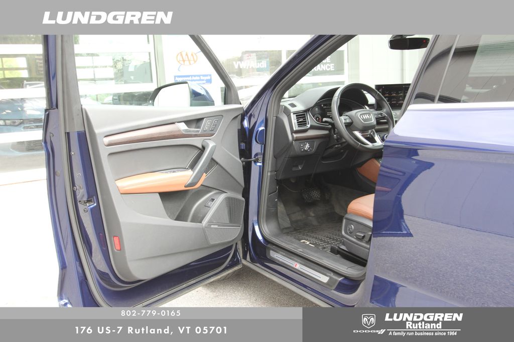 2022 Audi Q5 45 S line Premium photo 8