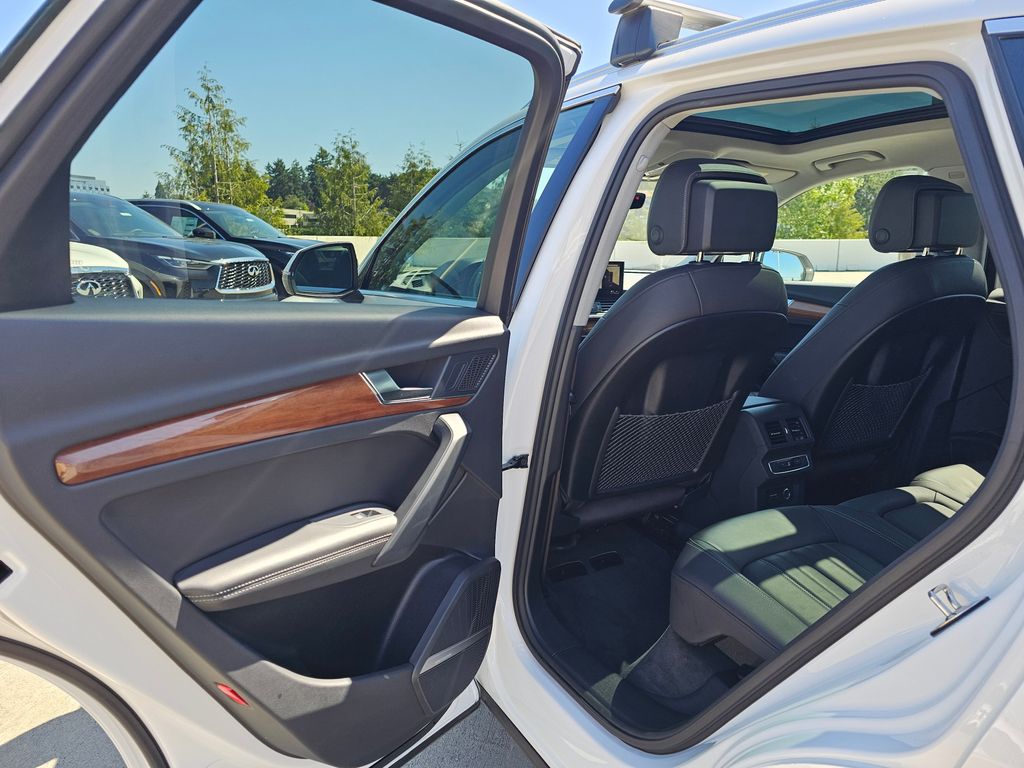 2023 Audi Q5 45 S line Premium photo 17