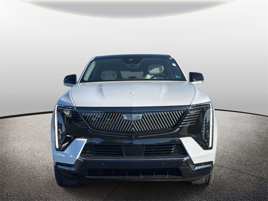 2026 Cadillac Escalade IQ Sport photo 4