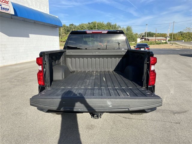2023 Chevrolet Silverado 1500 Custom photo 15
