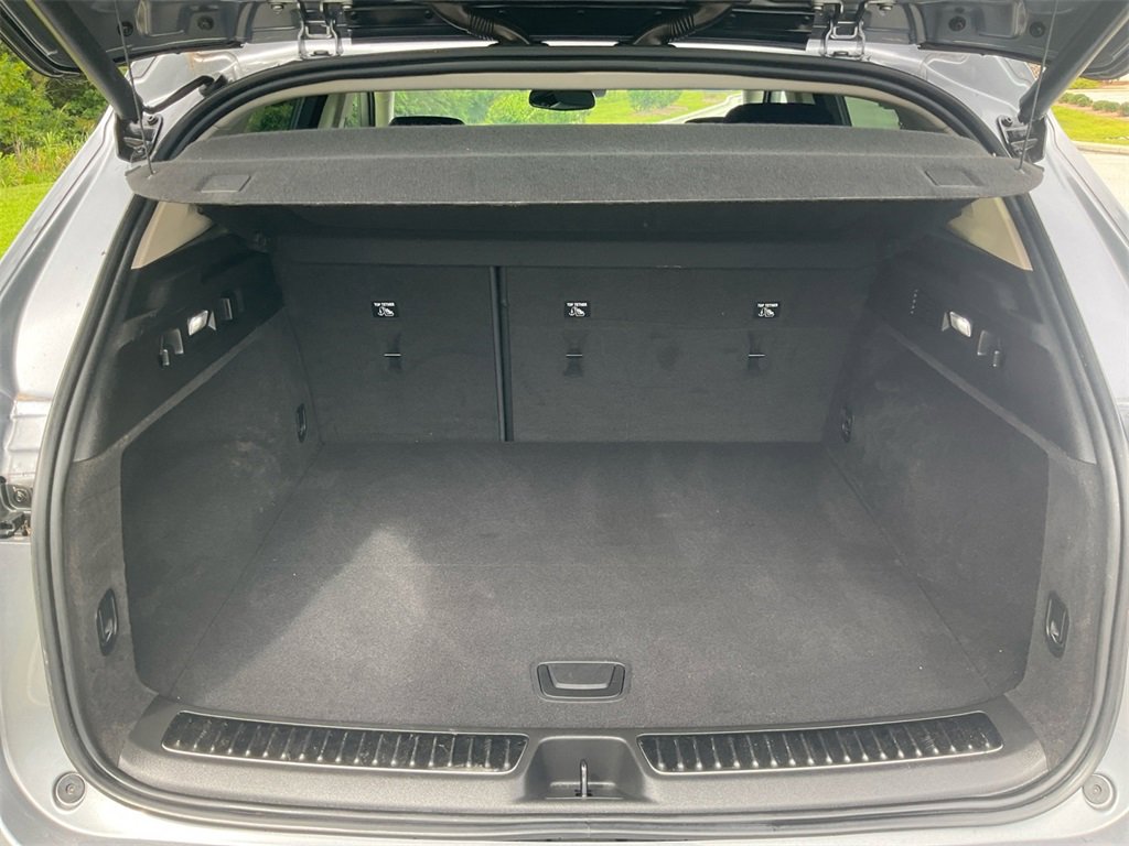 2021 Buick Envision Essence photo 18
