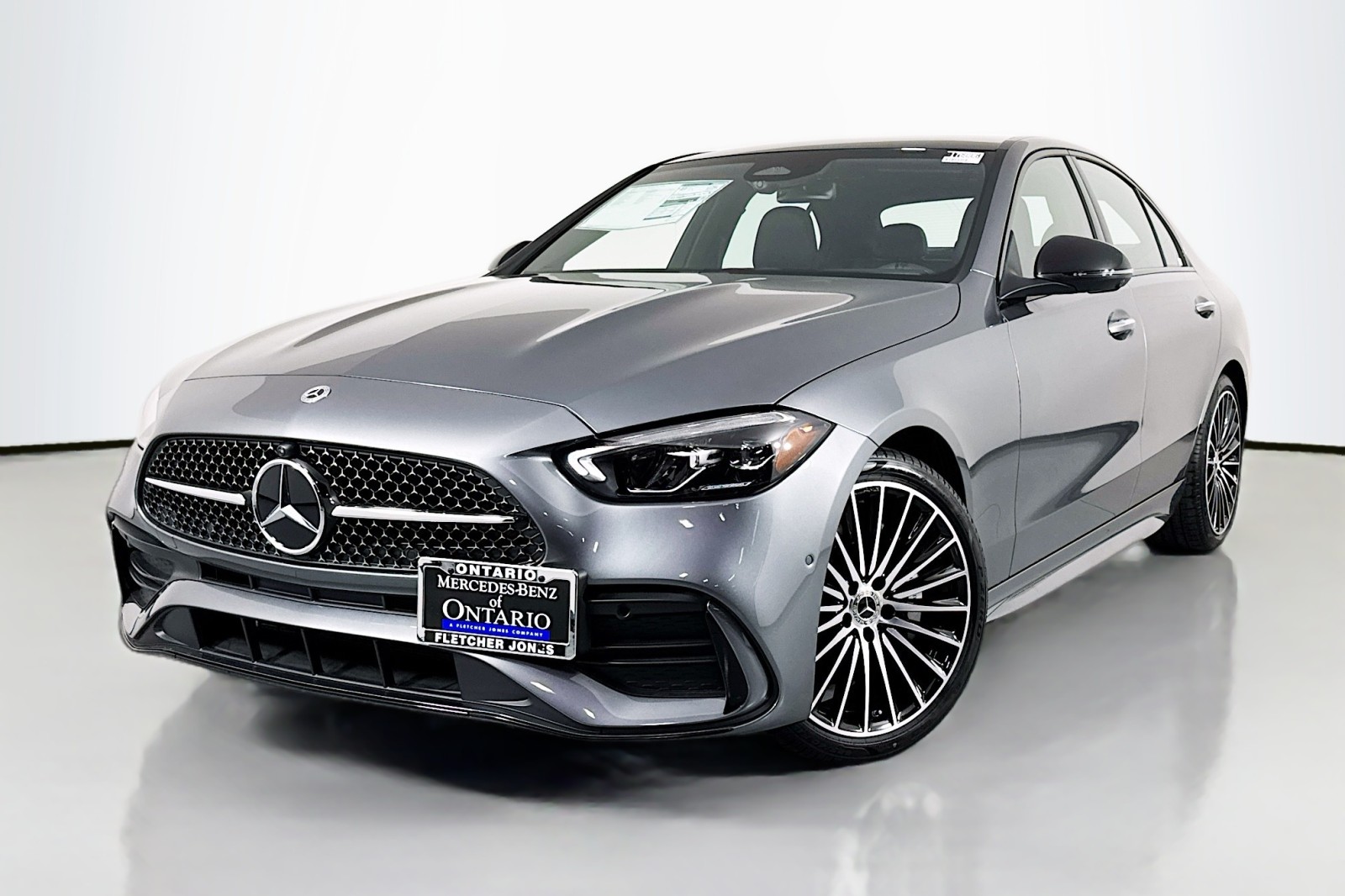 2025 Mercedes-Benz C-Class Sedan C 300's photo