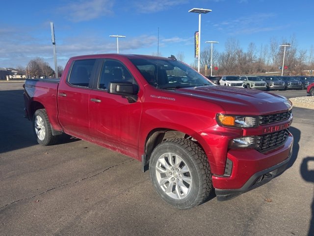 2020 Chevrolet Silverado 1500 Custom photo 3