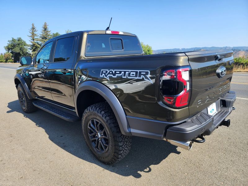 2025 Ford Ranger Raptor photo 2