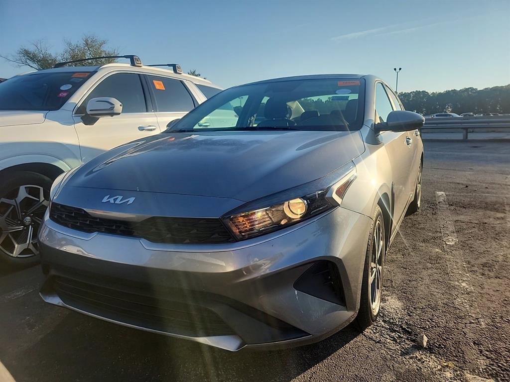 2022 Kia Forte FE LXS photo 5