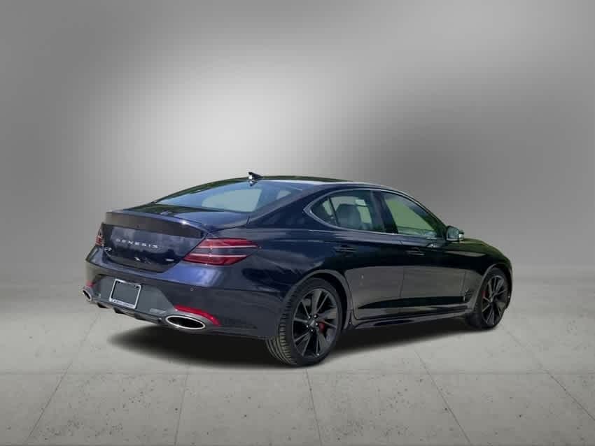 2023 Genesis G70 Advanced 3.3T Sport Prestige photo 8