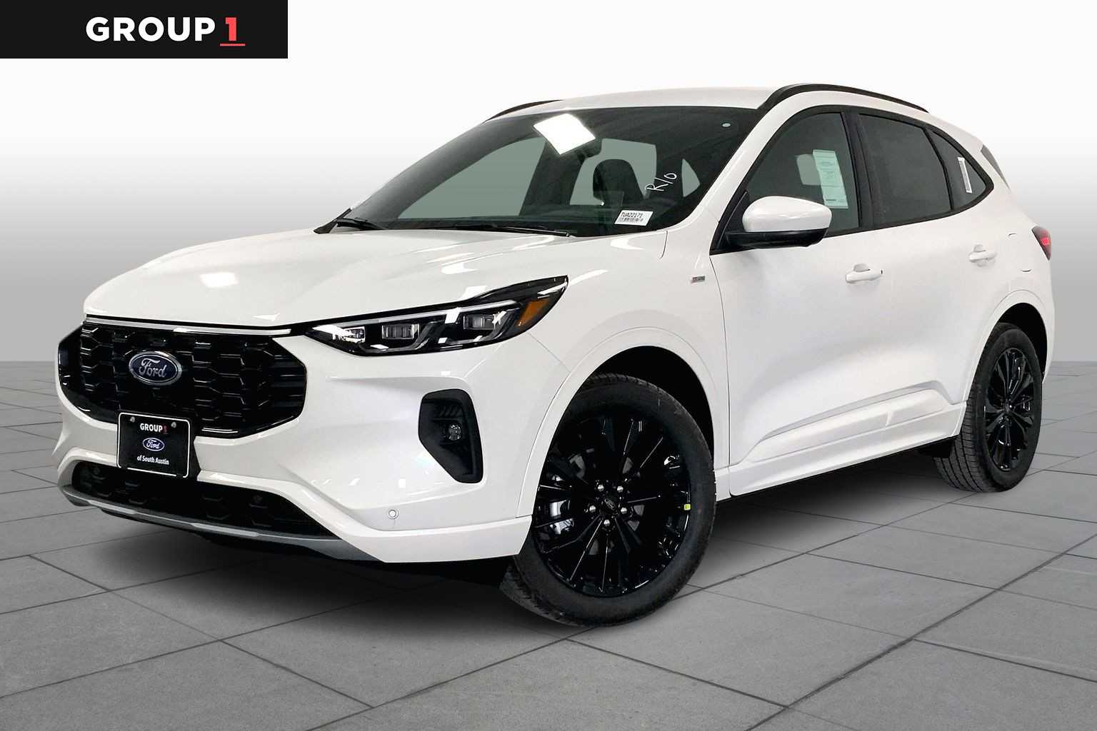 2026 Ford Escape ST-Line Elite's photo