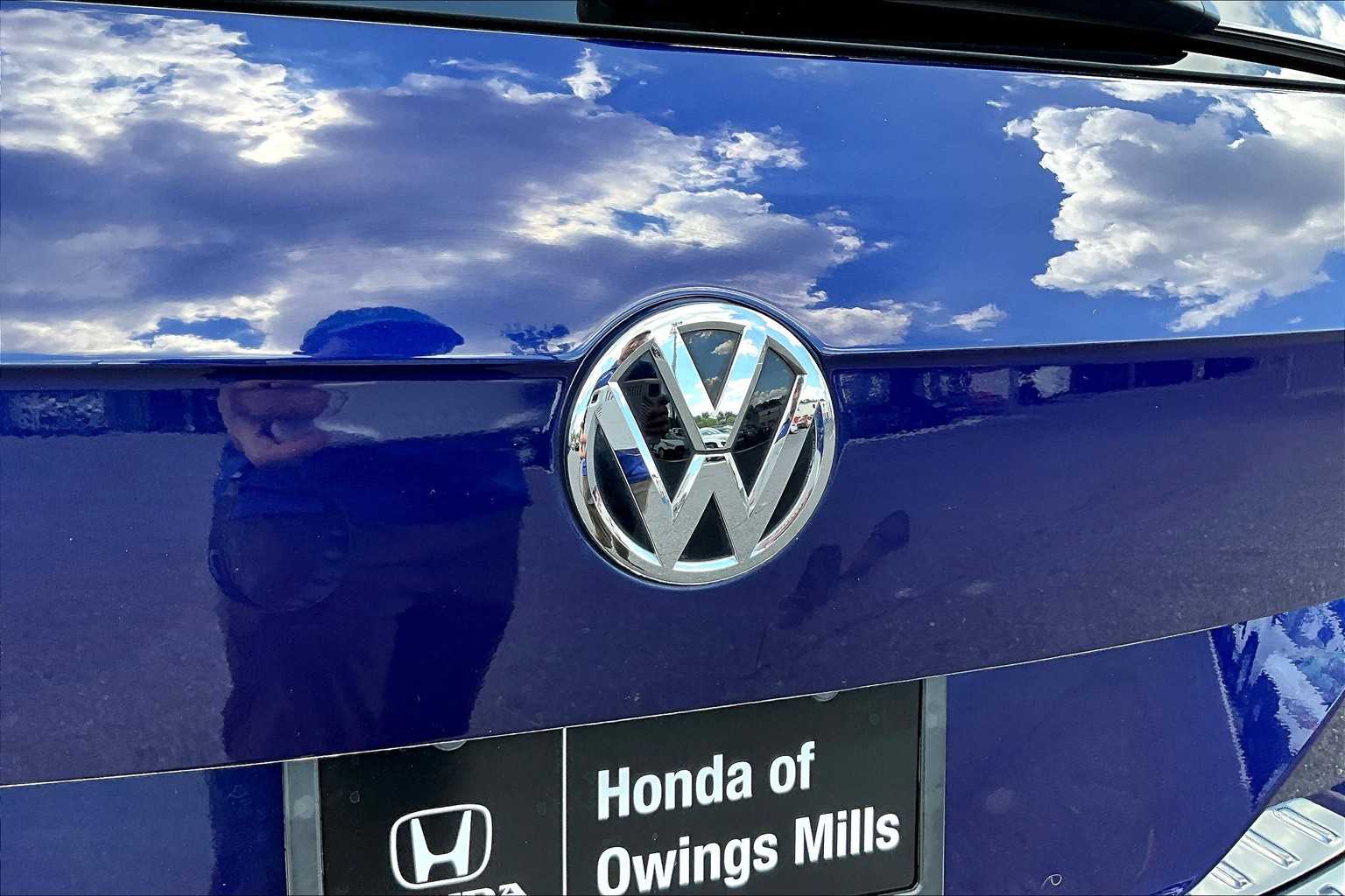 2021 Volkswagen Tiguan SEL photo 28