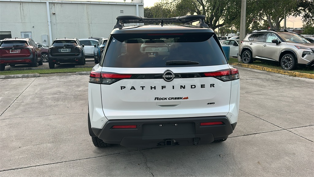 2025 Nissan Pathfinder Rock Creek photo 4
