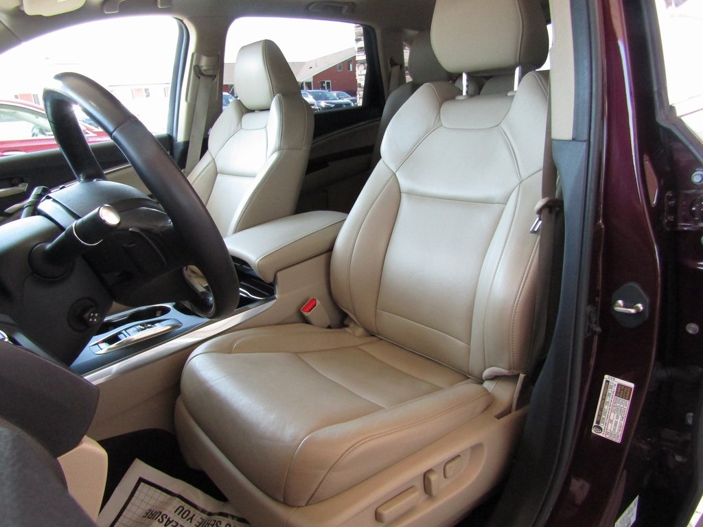 2017 Acura MDX SH-AWD Technology photo 19