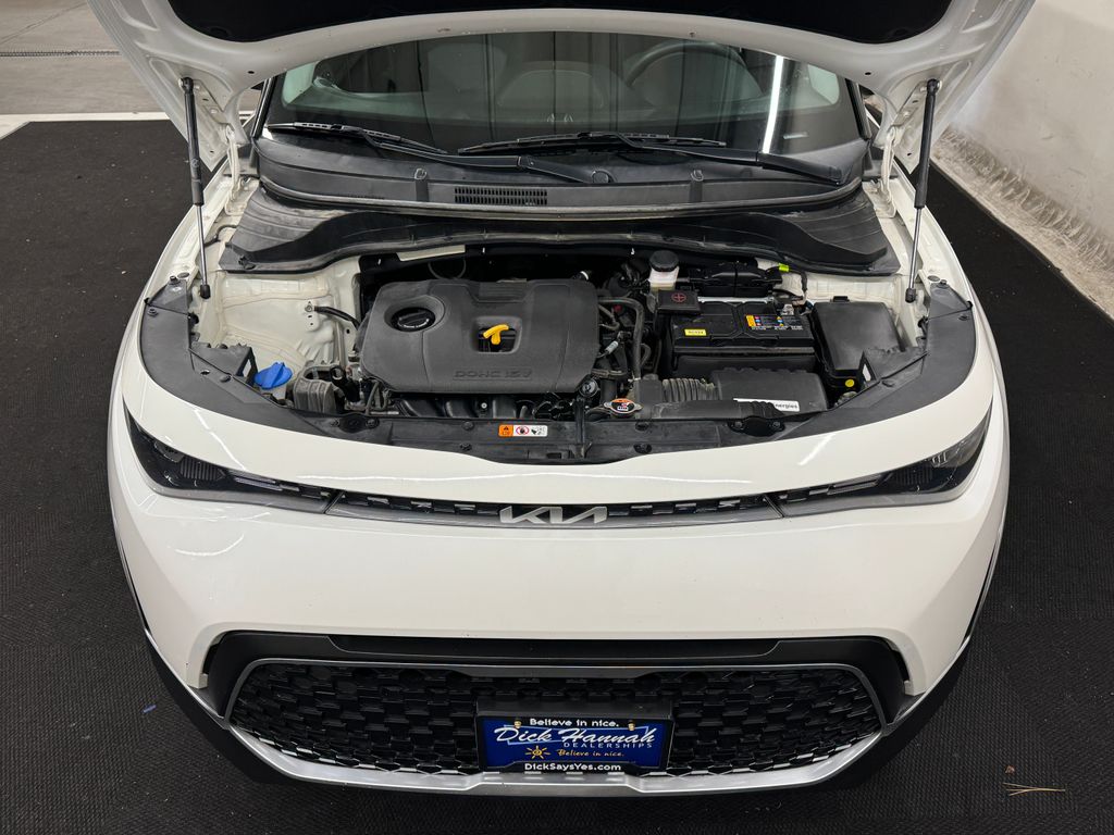 2023 Kia Soul LX photo 9