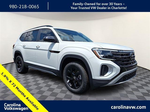 2025 Volkswagen Atlas Atlas Peak Edition's photo