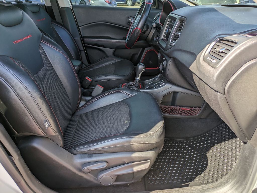 2019 Jeep Compass Trailhawk photo 23