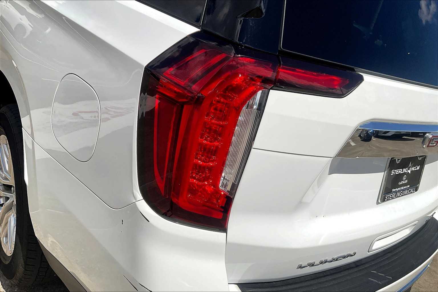 2022 Gmc Yukon SLT photo 24