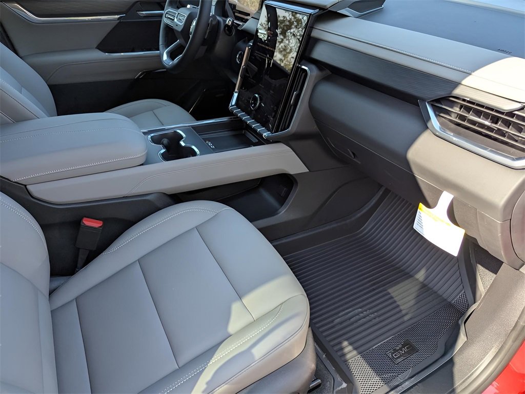 2026 Gmc Acadia Elevation photo 13