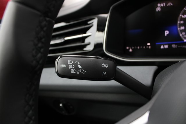 2025 Volkswagen Jetta 1.5T SE photo 12