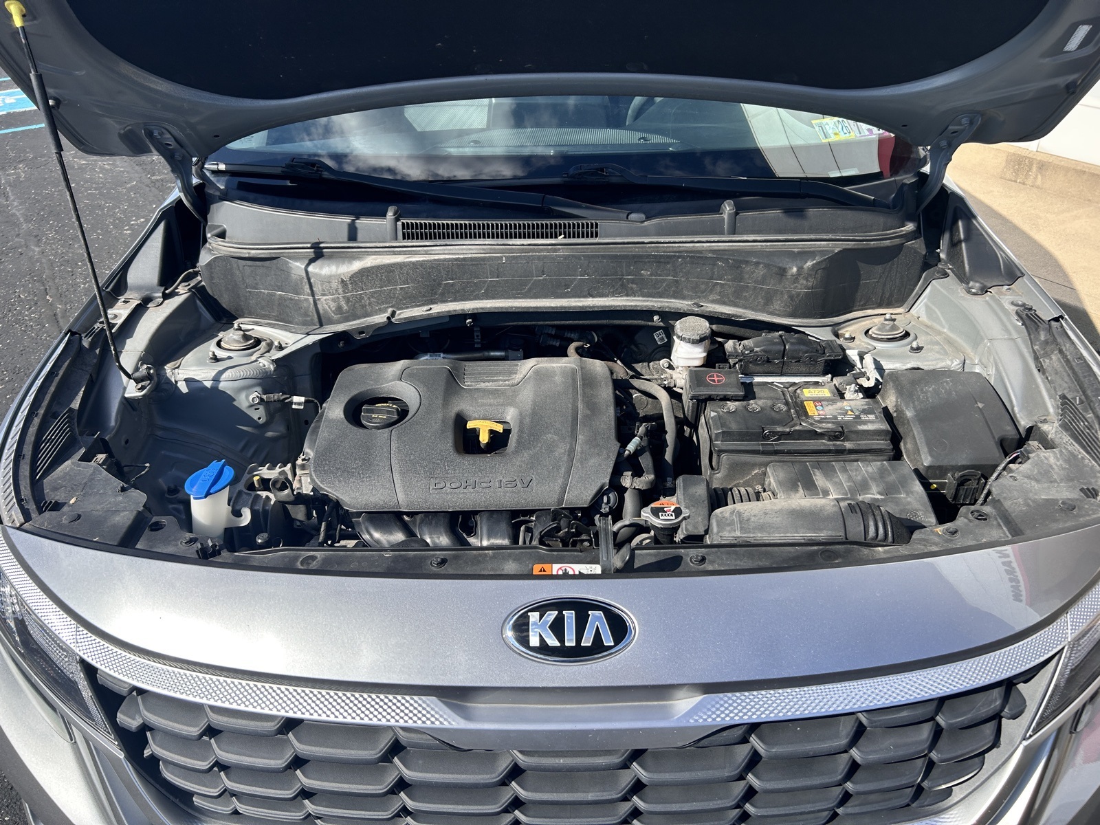 2021 Kia Seltos LX photo 3