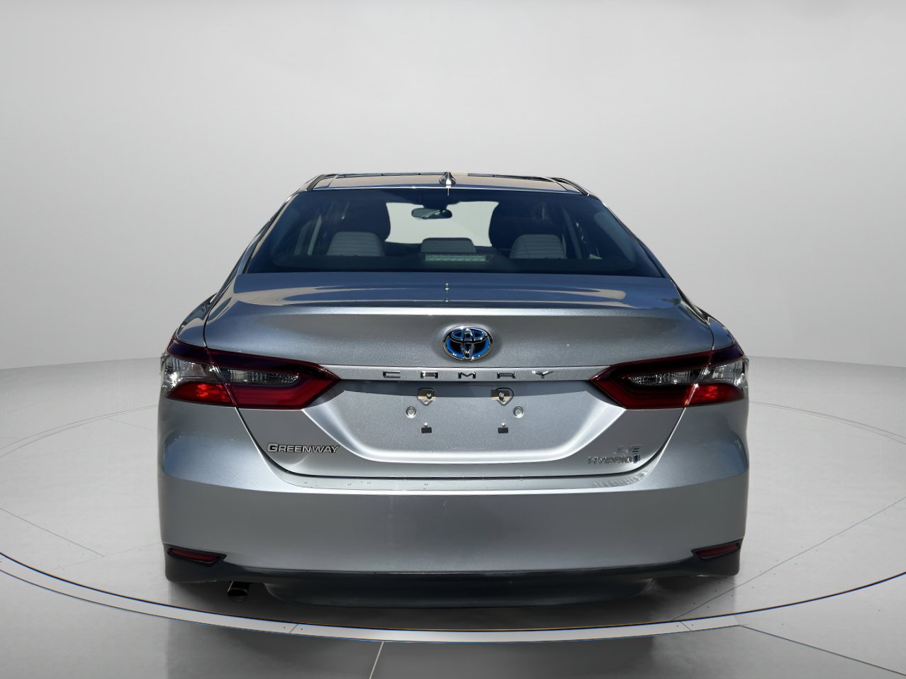 2022 Toyota Camry Hybrid LE photo 4