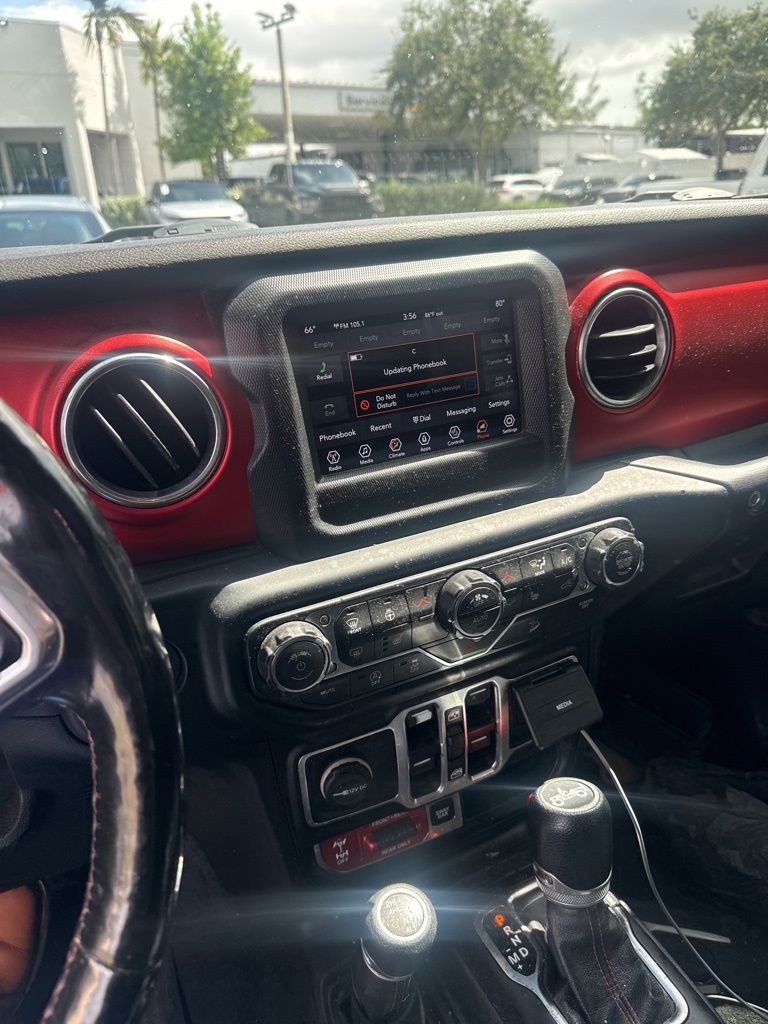 2019 Jeep Wrangler Unlimited Rubicon photo 3