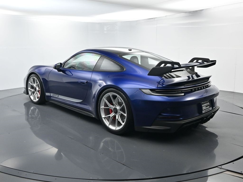 2022 Porsche 911 GT3 photo 2